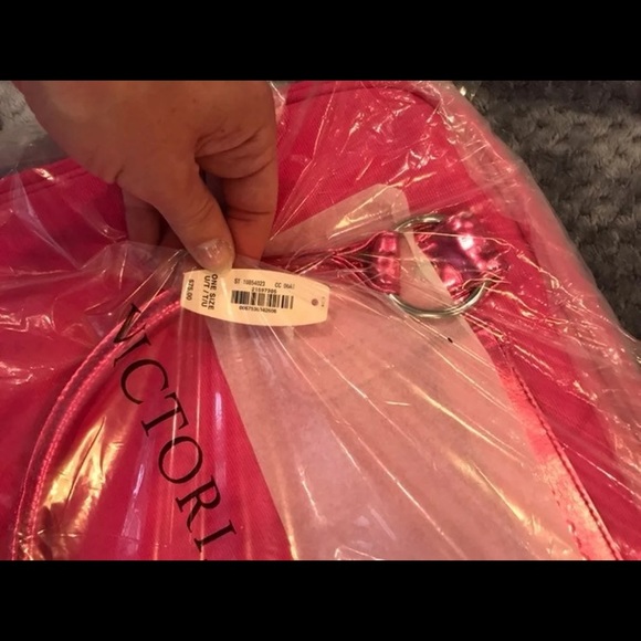 NWT: hot pink Victoria Secret bag - Picture 5 of 8